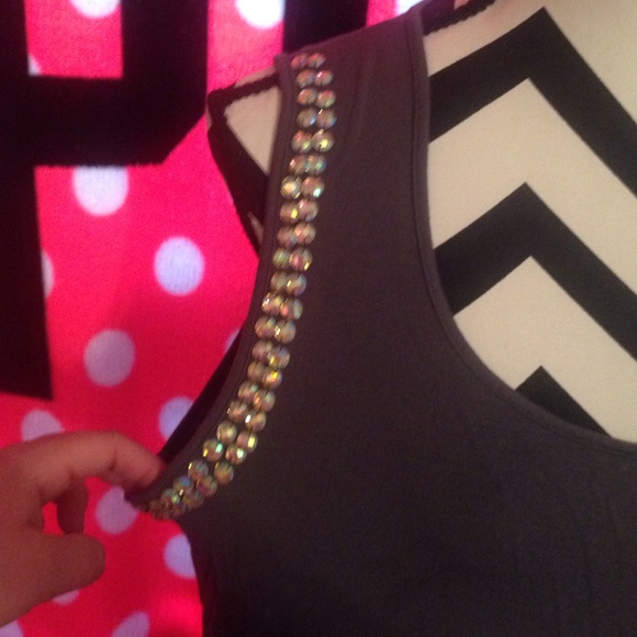 Plus size tank top with rhinestone gems women's size 2x - Picture 3 of 5